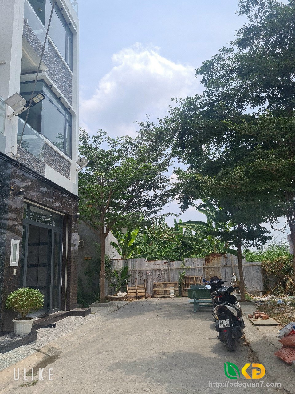 Nhà mới 100% đẹp hẻm 83 Đào Tông Nguyên , Thị Trấn Nhà Bè( Kho C)
