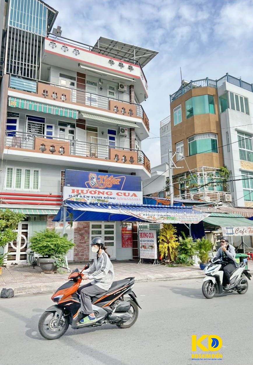 Bán nhà 4 lầu mặt tiền kinh doanh đường D1 Him Lam P. Tân Hưng Quận 7.