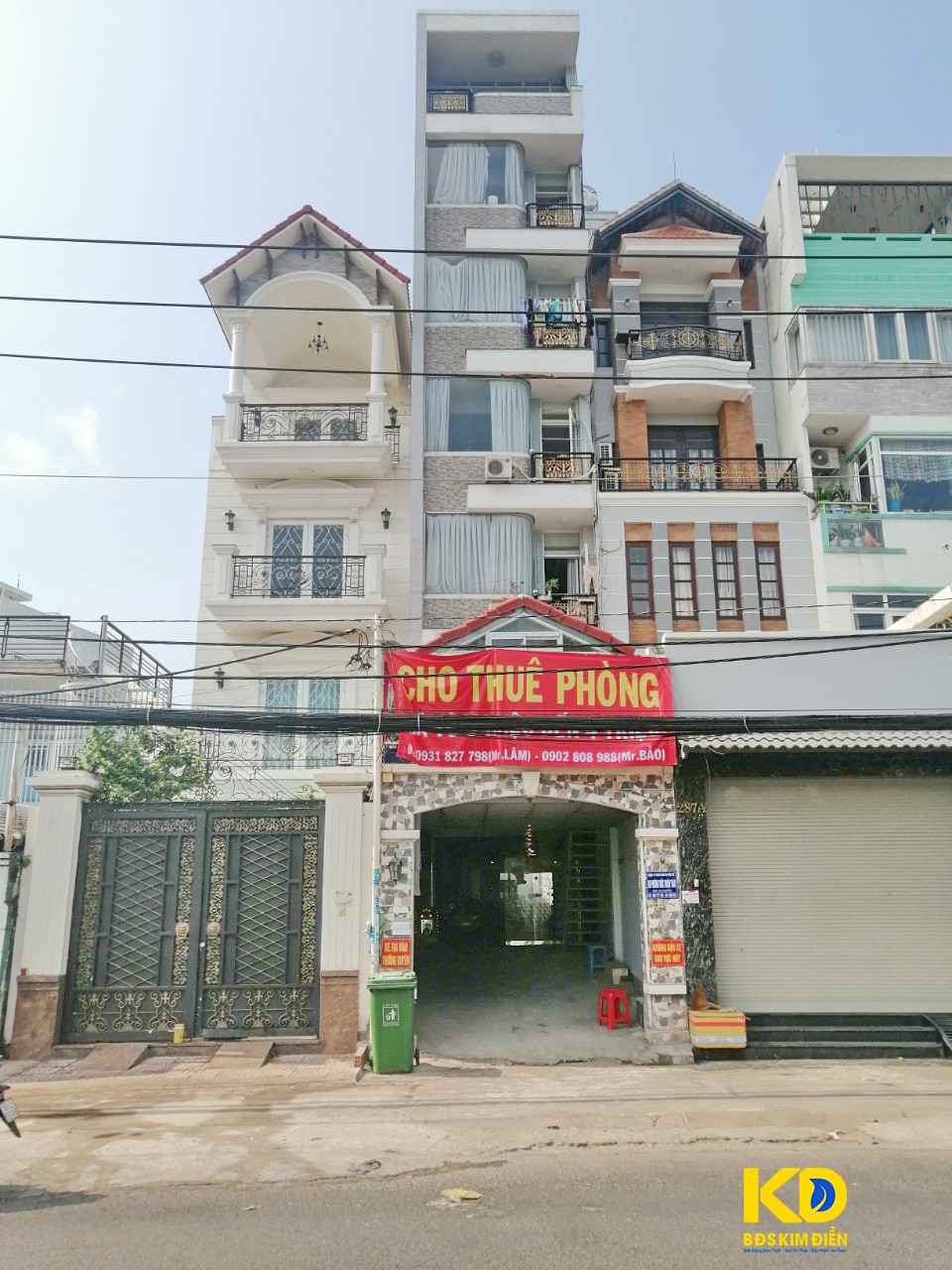Bán nhà căn hộ dịch vụ mặt tiền đường Trần Xuân Soạn Quận 7.