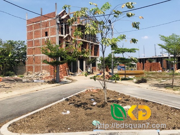 Bán lô đất nở hậu hẻm xe hơi 12m 2359 Huỳnh Tấn Phát huyện Nhà Bè